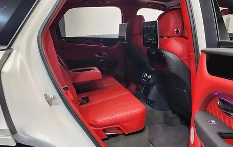 Bentley Bentayga I, 2023 год, 25 170 000 рублей, 13 фотография