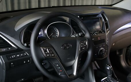 Hyundai Santa Fe III рестайлинг, 2017 год, 2 149 000 рублей, 10 фотография