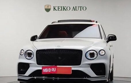 Bentley Bentayga I, 2023 год, 25 170 000 рублей, 18 фотография