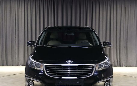 KIA Carnival III, 2016 год, 1 999 000 рублей, 13 фотография