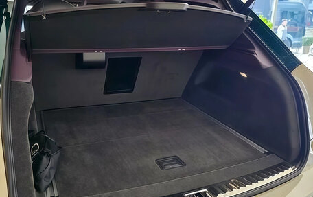 Bentley Bentayga I, 2025 год, 33 800 000 рублей, 18 фотография