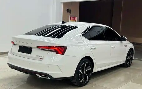 Skoda Octavia IV, 2022 год, 2 120 000 рублей, 7 фотография