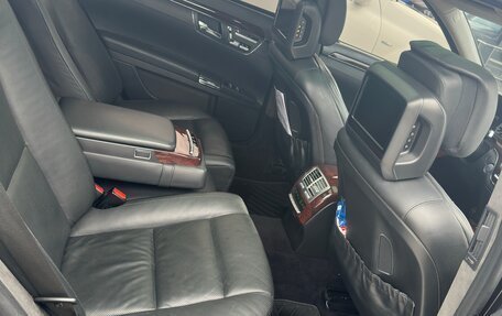 Mercedes-Benz S-Класс, 2010 год, 1 850 000 рублей, 9 фотография