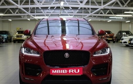 Jaguar F-Pace, 2016 год, 2 650 000 рублей, 2 фотография