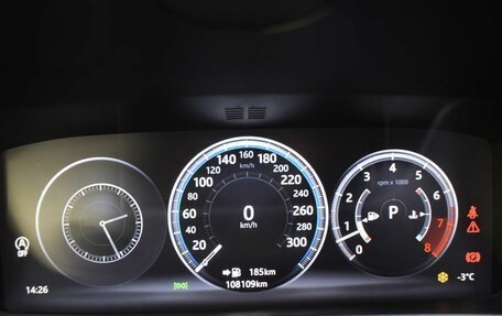 Jaguar F-Pace, 2016 год, 2 650 000 рублей, 13 фотография