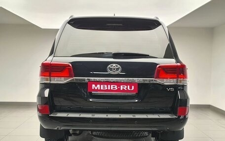 Toyota Land Cruiser 200, 2018 год, 6 250 000 рублей, 5 фотография