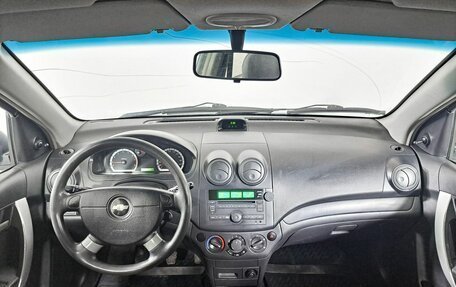 Chevrolet Aveo III, 2010 год, 295 000 рублей, 17 фотография