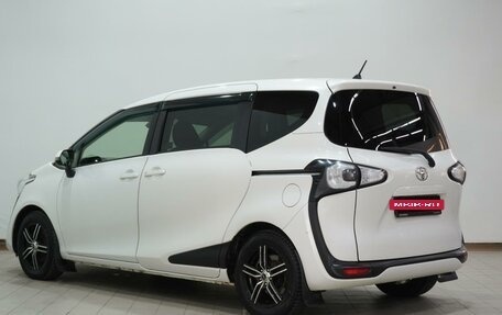 Toyota Sienta II, 2015 год, 1 250 000 рублей, 2 фотография