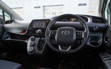 Toyota Sienta II, 2015 год, 1 250 000 рублей, 11 фотография