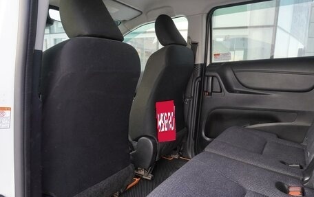 Toyota Sienta II, 2015 год, 1 250 000 рублей, 14 фотография