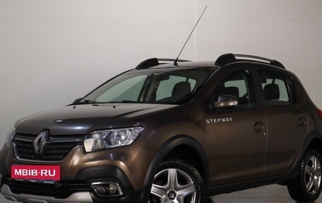 Renault Sandero II рестайлинг, 2020 год, 979 000 рублей, 4 фотография