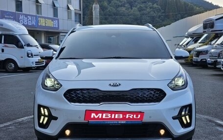 KIA Niro I, 2022 год, 2 070 000 рублей, 2 фотография