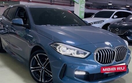 BMW 1 серия, 2020 год, 3 050 000 рублей, 3 фотография