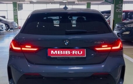 BMW 1 серия, 2020 год, 3 050 000 рублей, 5 фотография