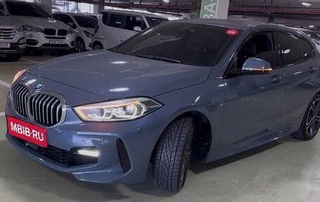 BMW 1 серия, 2020 год, 3 050 000 рублей, 2 фотография