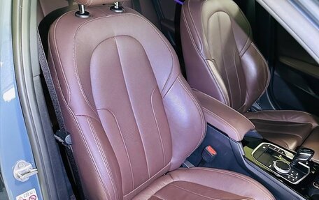 BMW 1 серия, 2020 год, 3 050 000 рублей, 22 фотография