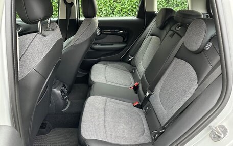 MINI Clubman, 2023 год, 2 670 000 рублей, 10 фотография