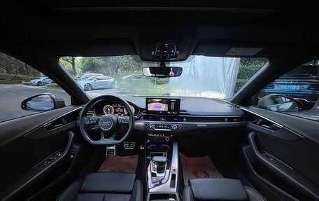 Audi A4, 2024 год, 4 850 000 рублей, 13 фотография