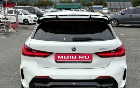 BMW 1 серия, 2021 год, 2 830 000 рублей, 4 фотография