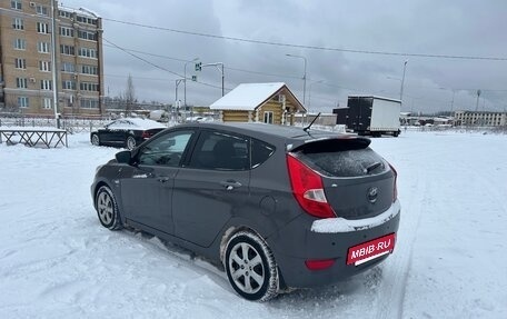 Hyundai Solaris II рестайлинг, 2013 год, 690 000 рублей, 5 фотография