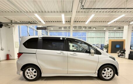 Honda Freed I, 2010 год, 1 049 999 рублей, 7 фотография