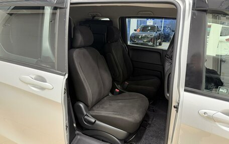 Honda Freed I, 2010 год, 1 049 999 рублей, 18 фотография