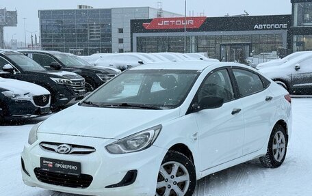 Hyundai Solaris II рестайлинг, 2011 год, 595 000 рублей, 1 фотография