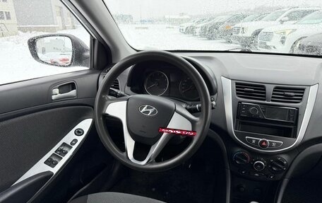 Hyundai Solaris II рестайлинг, 2011 год, 595 000 рублей, 6 фотография