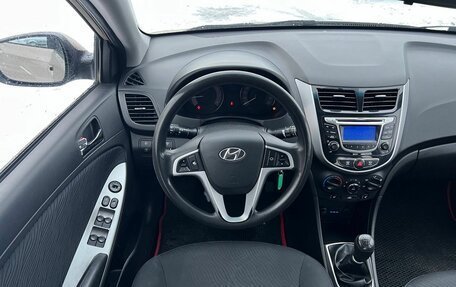 Hyundai Solaris II рестайлинг, 2011 год, 555 000 рублей, 7 фотография