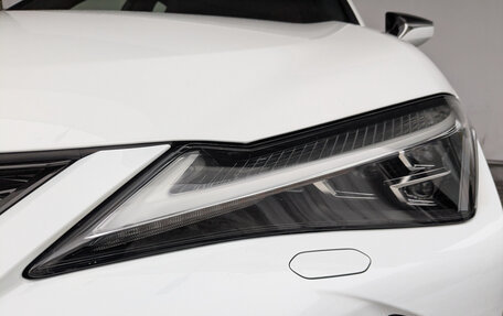 Lexus UX I, 2020 год, 3 335 000 рублей, 11 фотография