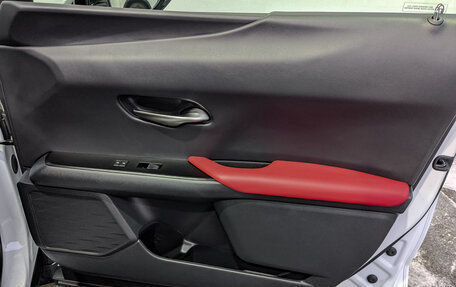 Lexus UX I, 2020 год, 3 335 000 рублей, 24 фотография