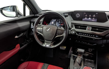 Lexus UX I, 2020 год, 3 335 000 рублей, 29 фотография