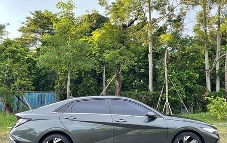 Hyundai Elantra, 2025 год, 1 750 000 рублей, 5 фотография