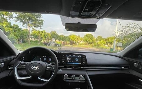 Hyundai Elantra, 2025 год, 1 750 000 рублей, 16 фотография