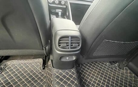 Hyundai Elantra, 2025 год, 1 750 000 рублей, 19 фотография