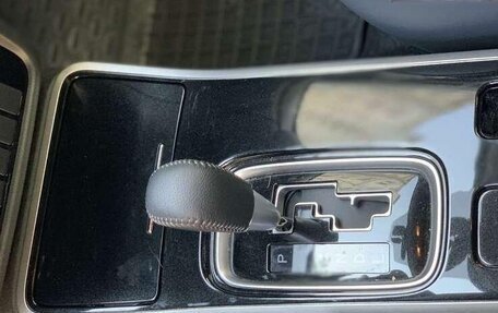 Mitsubishi Outlander III рестайлинг 3, 2022 год, 2 320 000 рублей, 9 фотография