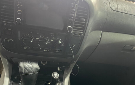 Toyota Land Cruiser 100 рестайлинг 2, 1999 год, 1 500 000 рублей, 9 фотография