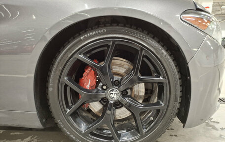 Alfa Romeo Giulia II, 2019 год, 2 350 000 рублей, 18 фотография