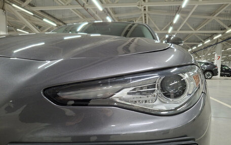 Alfa Romeo Giulia II, 2019 год, 2 350 000 рублей, 17 фотография