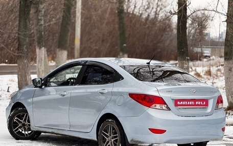 Hyundai Solaris II рестайлинг, 2012 год, 440 000 рублей, 5 фотография