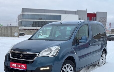 Peugeot Partner II рестайлинг 2, 2016 год, 1 020 000 рублей, 1 фотография
