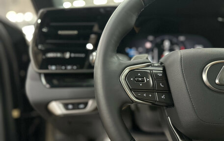 Lexus RX IV рестайлинг, 2025 год, 7 500 000 рублей, 23 фотография