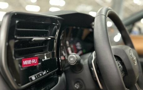 Lexus RX IV рестайлинг, 2025 год, 7 500 000 рублей, 21 фотография