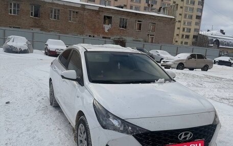 Hyundai Solaris II рестайлинг, 2021 год, 1 000 630 рублей, 3 фотография