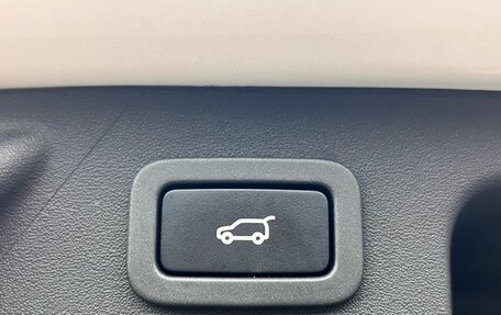 Land Rover Discovery Sport I рестайлинг, 2018 год, 2 620 000 рублей, 22 фотография