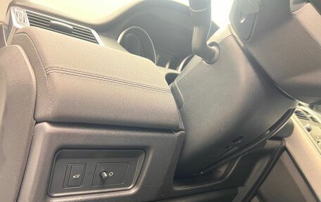 Land Rover Discovery Sport I рестайлинг, 2018 год, 2 620 000 рублей, 14 фотография