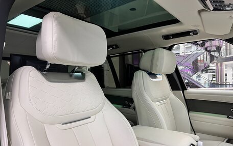 Land Rover Range Rover IV рестайлинг, 2025 год, 29 000 000 рублей, 35 фотография