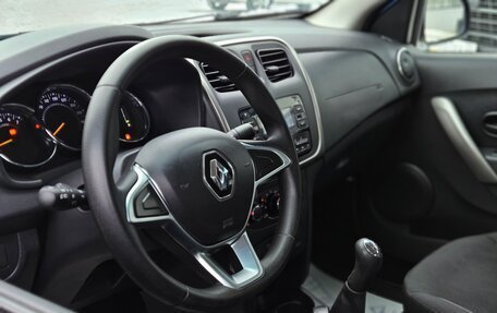 Renault Logan II, 2019 год, 970 000 рублей, 9 фотография