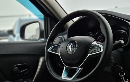 Renault Logan II, 2019 год, 970 000 рублей, 11 фотография