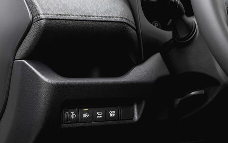 Toyota RAV4, 2025 год, 4 550 000 рублей, 13 фотография